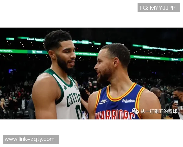 张佳玮分析勇士战术库里与巴特勒传切配合不依赖持球进攻